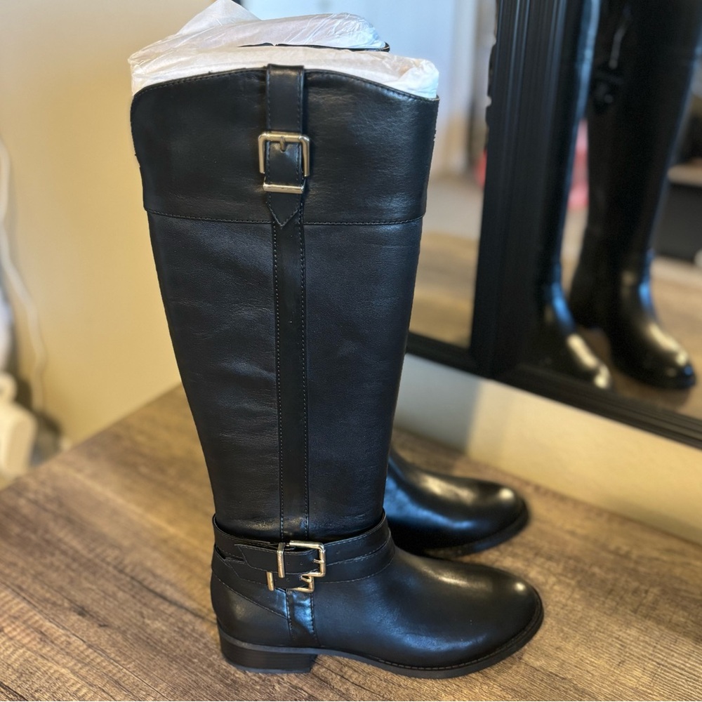 Black Leather — Knee High Boots